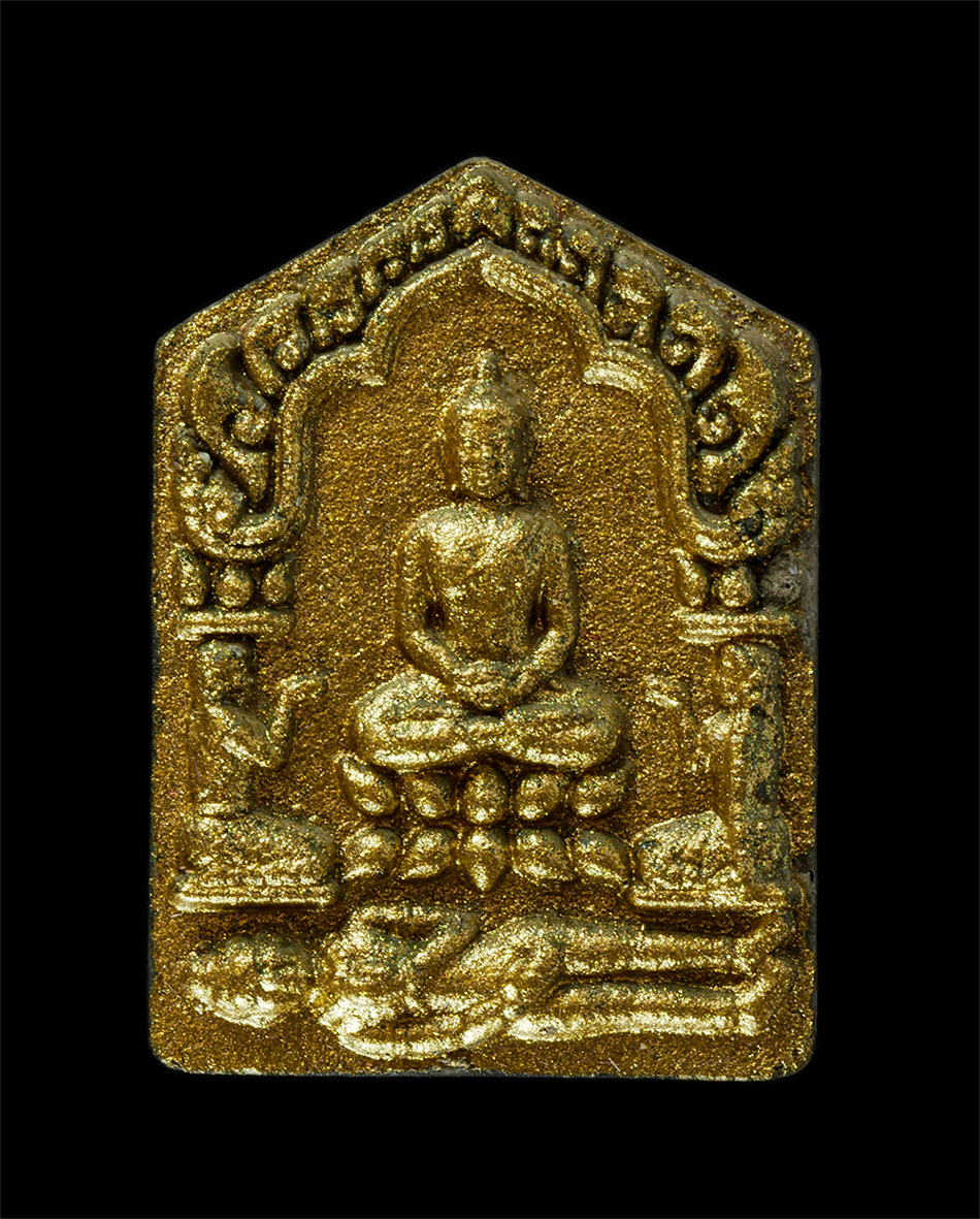 15Jun24 (28)ap.jpg - พระขุนแผนผงพรายกุมาร รุ่นเทพประทาน หลวงปู่ทิม อิสริโก วัดละหารไร่ อ.บ้านค่าย จ.ระยอง ปี2559 เนื้อผงพุทธคุณ ผงว่าน พิมพ์เล็ก หน้าทอง ฝังตะกรุด โรงผงตะไ [..] | https://kamulet.in.th